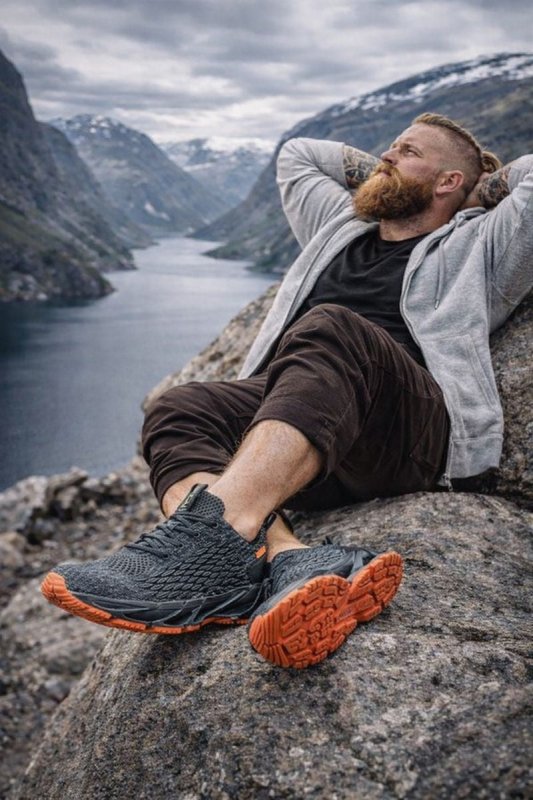 H.D Retaliate Trainers - Handsome Dans