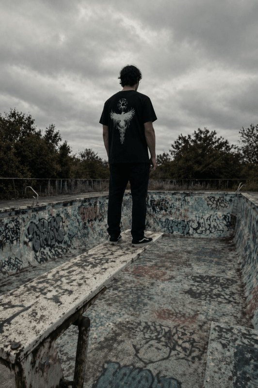 H.D Raven T-Shirt - Handsome Dans